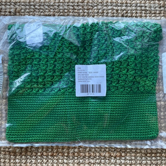 NEW Free People Sarasota Tote In Kelly Green - Picture 8 of 12